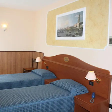 Belfiore 호텔 살자노